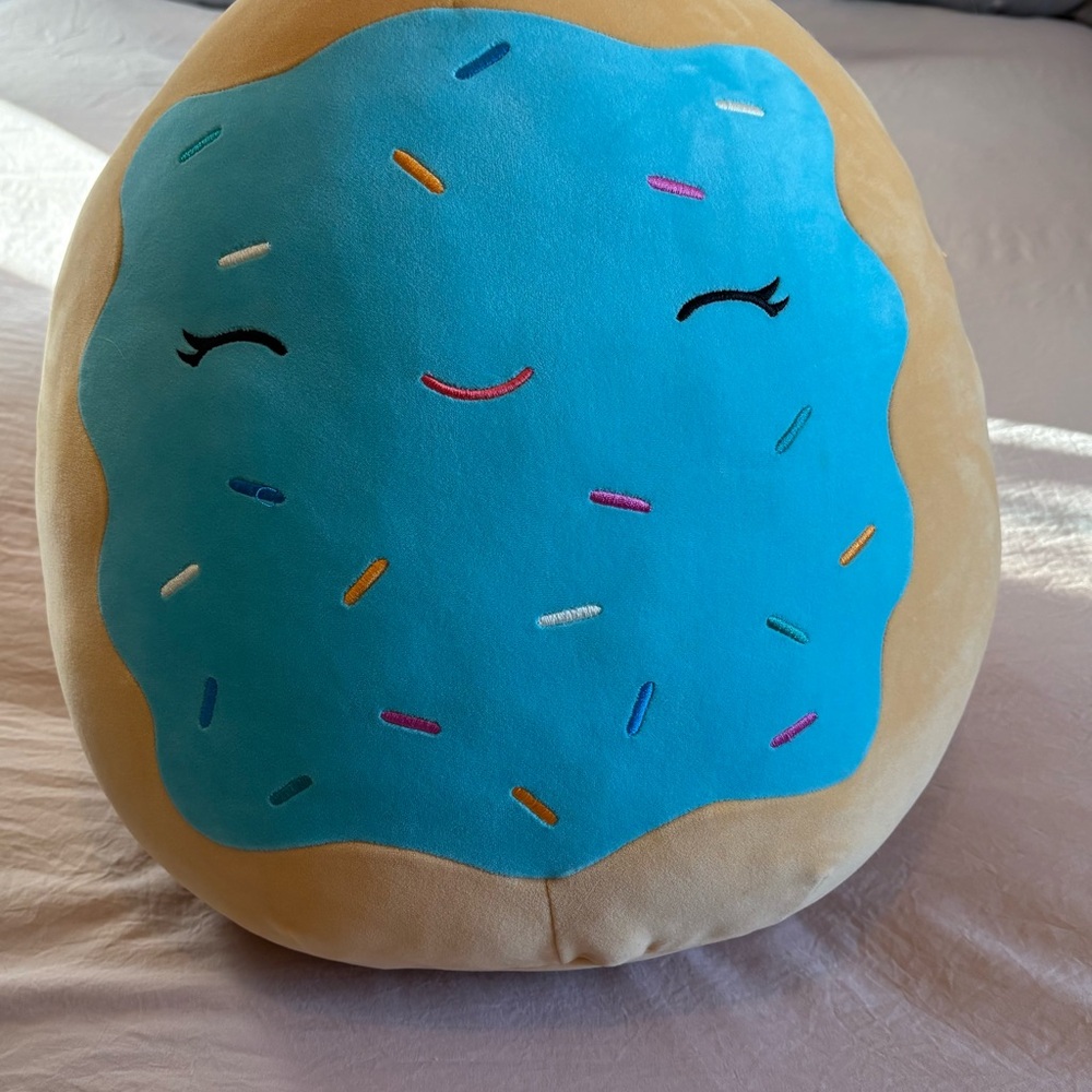 SquishMallow Pillow - Blue and Tan